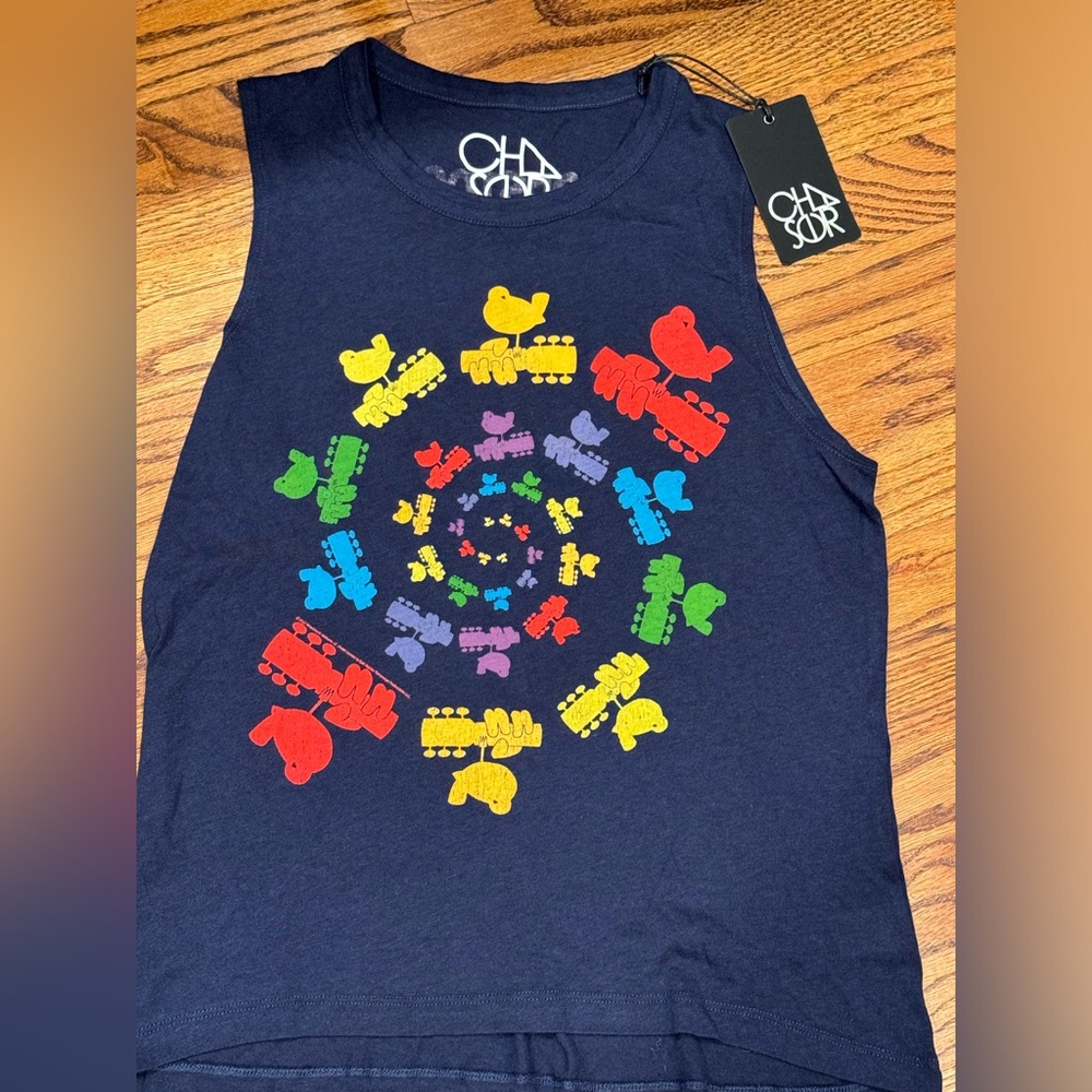 NWT Chaser Woodstock muscle tank size M